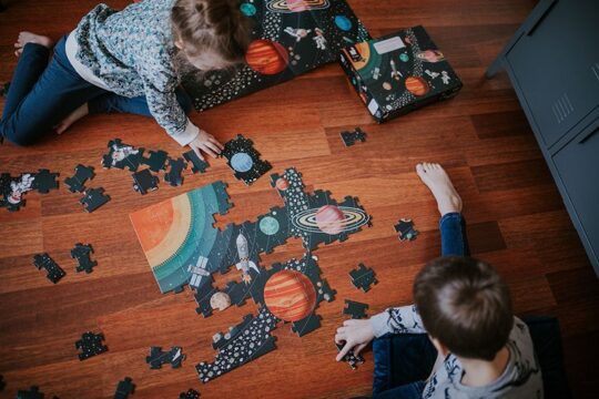 Puzzle edukacyjne Układ słoneczny 100 elementów 5+, Janod